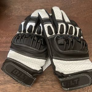 Bilt motorcycle riding gloves